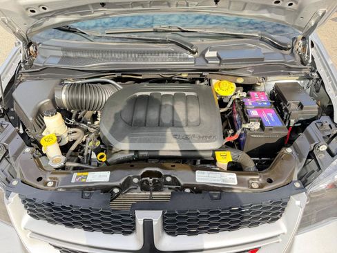 Used 2020 Dodge Grand Caravan GT FWD image 69