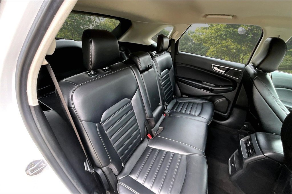 Used 2023 Ford Edge SEL AWD/4WD image 27