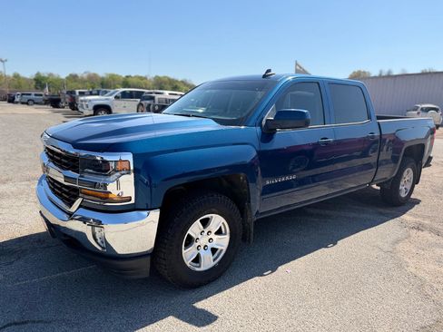 Used 2017 Chevrolet Silverado 1500 LT w/ All Star Edition image 6
