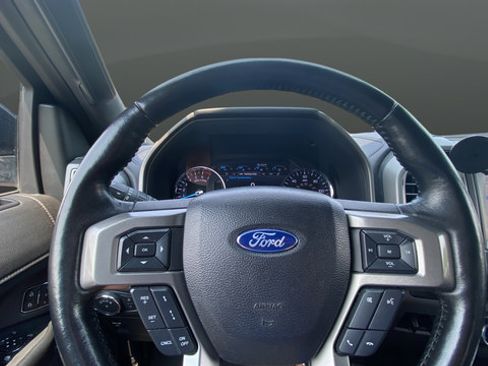 Used 2021 Ford Expedition XLT AWD/4WD image 15