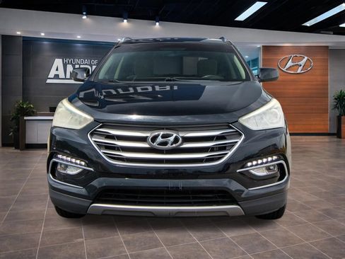 Used 2017 Hyundai Santa Fe Sport FWD image 4