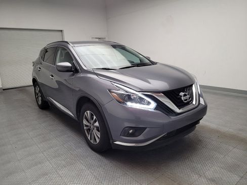 Used 2018 Nissan Murano SV AWD/4WD image 13