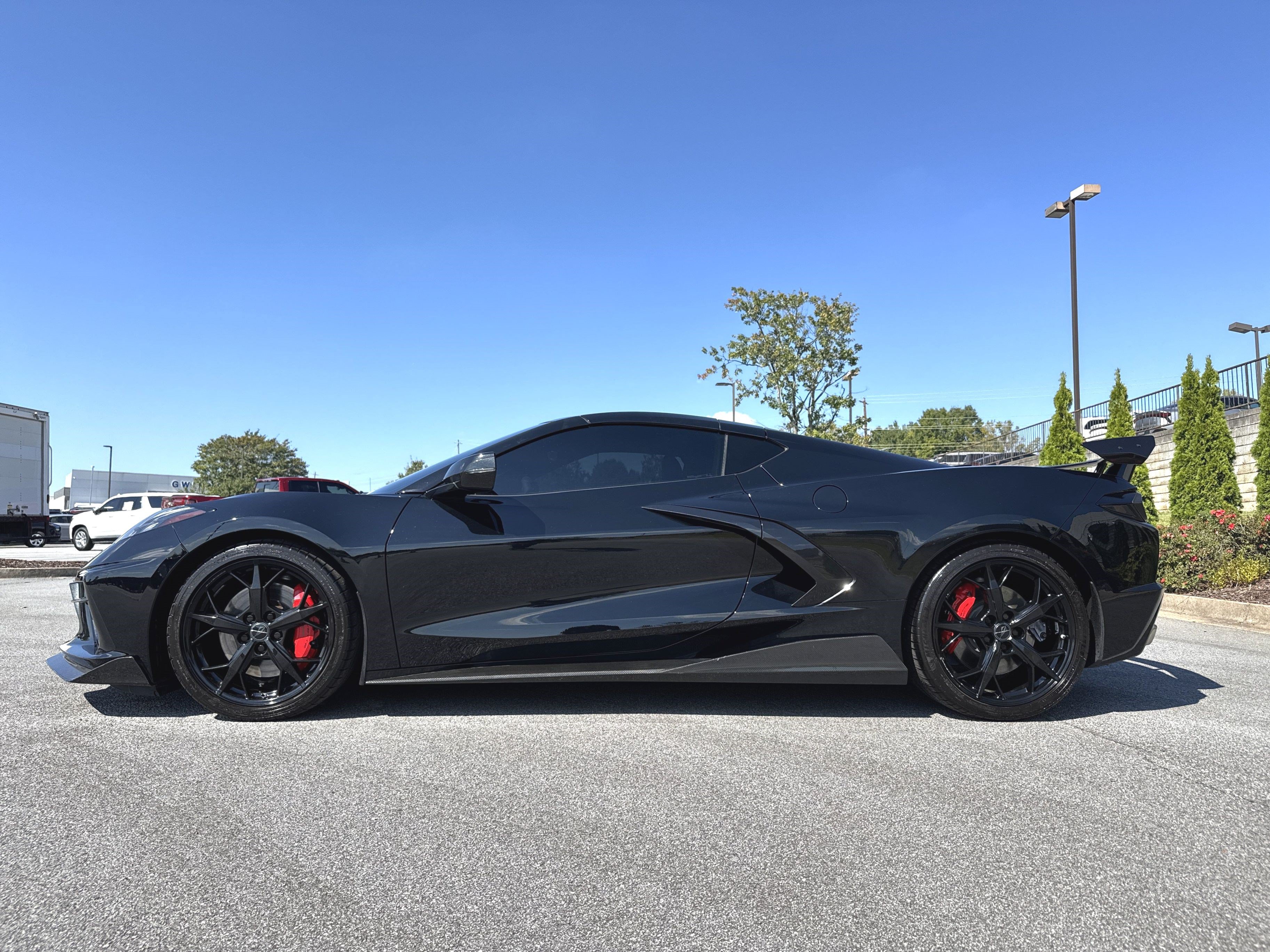 Used 2020 Chevrolet Corvette Stingray Premium Cpe w/ 3LT Preferred Equipment Group RWD image 7