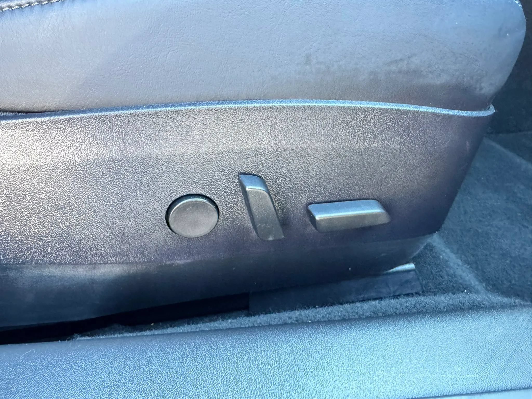 Used 2018 Tesla Model 3 Long Range AWD/4WD image 14