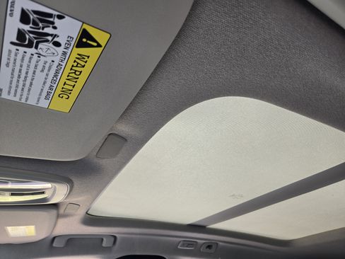 New 2026 Volvo XC40 B5 Plus w/ Protection Package Premier image 32