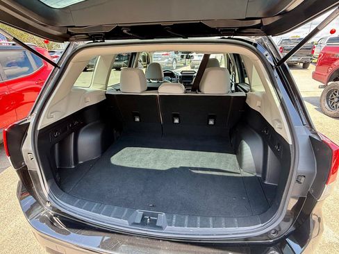 Used 2021 Subaru Forester AWD/4WD image 12