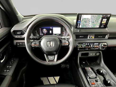 New 2026 Honda Pilot TrailSport image 13