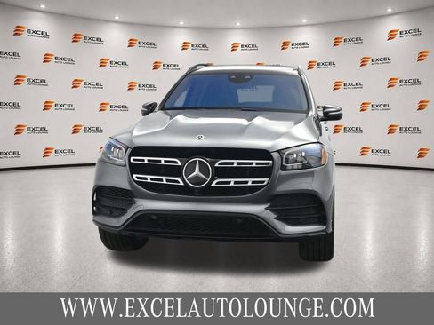 Used 2023 Mercedes-Benz GLS 580 4MATIC image 8