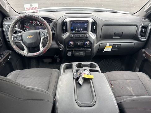 Used 2021 Chevrolet Silverado 1500 LT AWD/4WD image 15