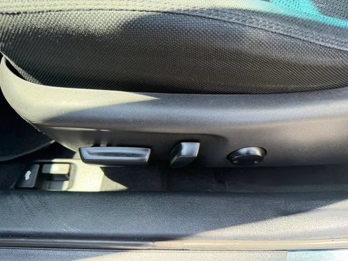 Used 2017 Toyota Camry LE FWD image 24