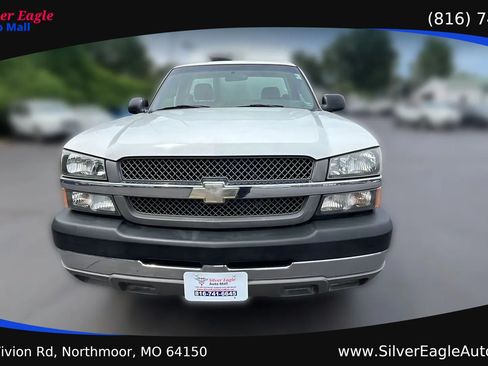 Used 2004 Chevrolet Silverado 2500 W/T RWD image 8