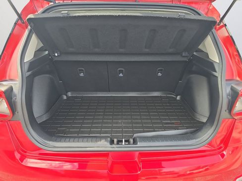 Used 2023 Hyundai Venue SEL FWD image 26