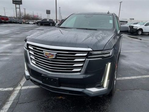 Used 2022 Cadillac Escalade ESV Premium Luxury Platinum image 5