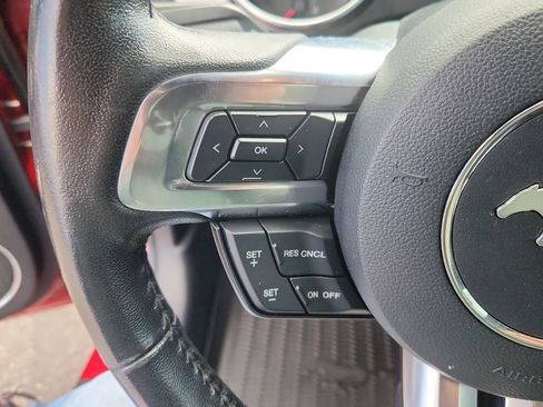 Used 2017 Ford Mustang Premium RWD image 20