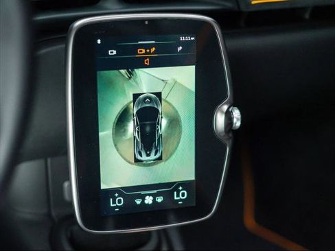 Used 2025 McLaren Artura Spider image 35