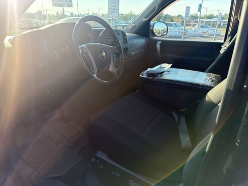 Used 2012 Chevrolet Silverado 1500 LT RWD image 2
