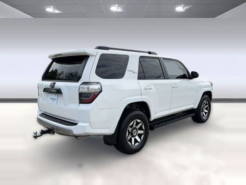 Used 2020 Toyota 4Runner TRD Off-Road AWD/4WD image 8
