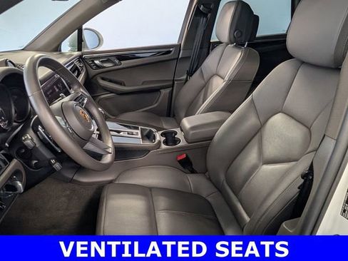 Used 2022 Porsche Macan image 5