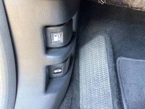Used 2018 Honda CR-V EX image 47