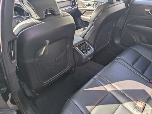 Used 2022 Volvo S60 B5 Inscription AWD/4WD image 16