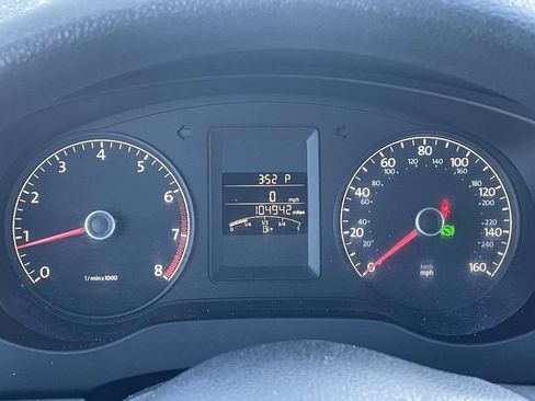 Used 2014 Volkswagen Jetta S image 23