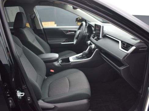 Used 2024 Toyota RAV4 AWD Hybrid w/ Weather Package image 10