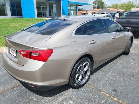 Used 2024 Chevrolet Malibu LT FWD image 12