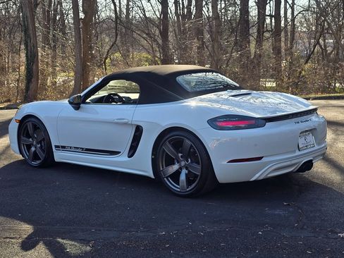Used 2023 Porsche 718 Boxster image 10