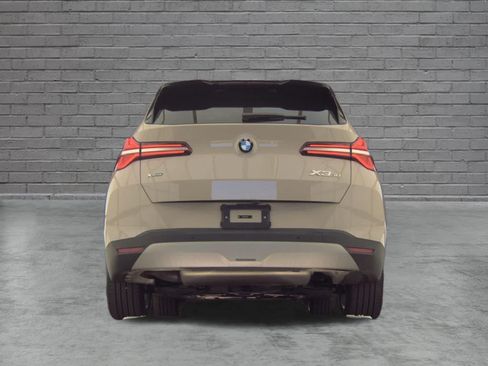 Used 2025 BMW X3 xDrive30i AWD/4WD image 7