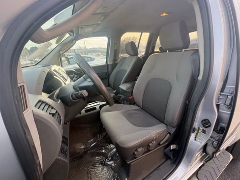 Used 2011 Nissan Xterra S w/ 4X2 Value Package image 16