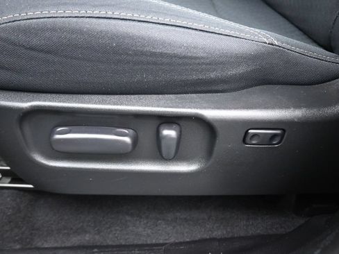Used 2021 Toyota Tacoma SR5 w/ Trail Edition AWD/4WD image 12