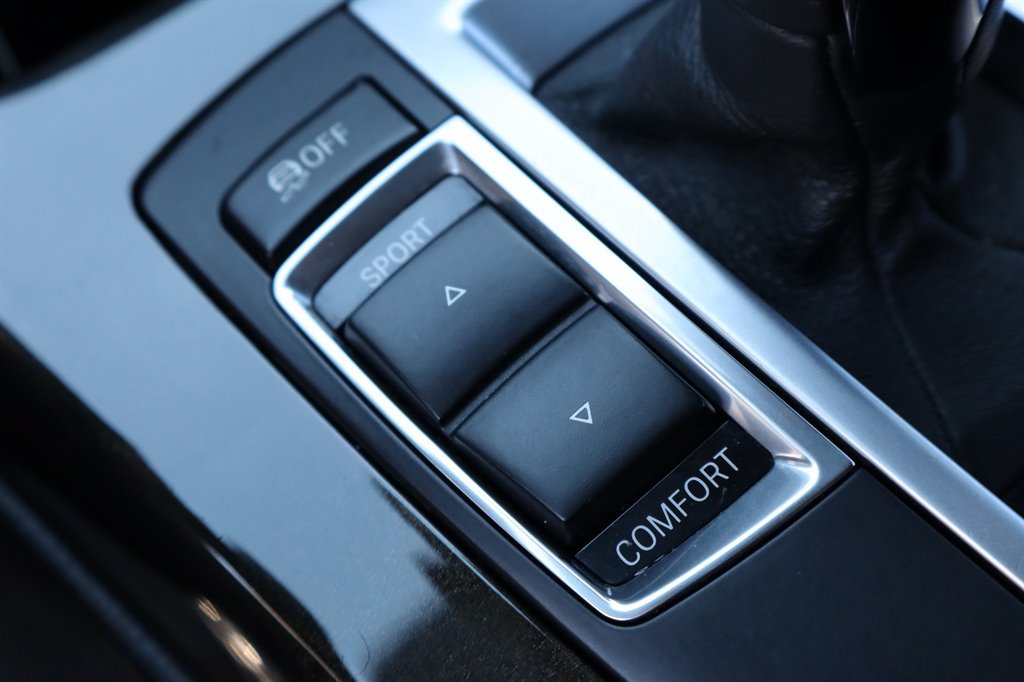 Used 2015 BMW 650i Convertible RWD image 46
