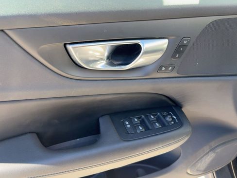 Certified 2025 Volvo V60 B5 Cross Country Plus image 12