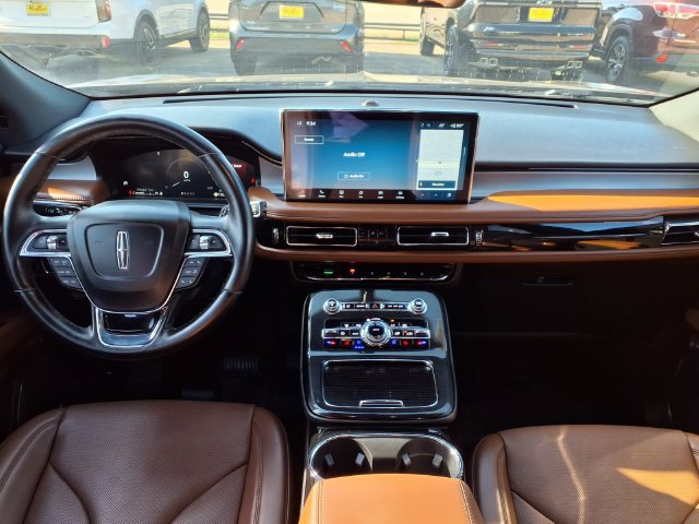 Certified 2023 Lincoln Nautilus Reserve w/ Monochromatic Package FWD image 6