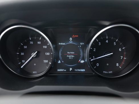 Used 2017 Land Rover Range Rover Evoque SE image 30