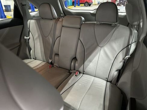 Used 2010 Toyota Venza AWD image 26