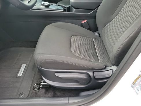 Used 2026 Kia Sportage LX FWD image 24