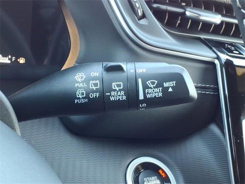 New 2025 Jeep Grand Cherokee Altitude image 25