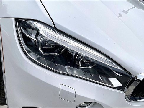 Used 2017 BMW X6 M AWD/4WD image 25