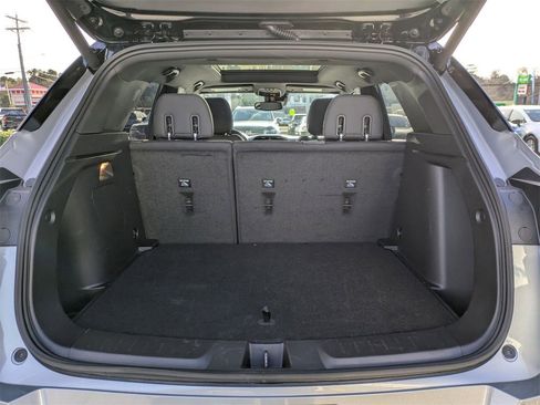 Used 2023 Chevrolet TrailBlazer RS w/ Sun and Liftgate Package image 29