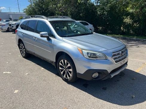 Used 2016 Subaru Outback 2.5i Limited AWD/4WD image 4