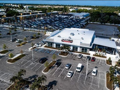 Used 2026 Chevrolet Silverado 1500 Custom image 6