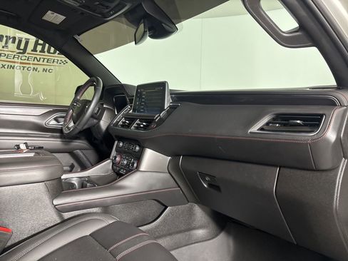 Used 2024 Chevrolet Tahoe RST w/ Luxury Package AWD/4WD image 34