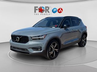 Used 2020 Volvo XC40 T5 R-Design w/ Protection Package AWD/4WD video 1