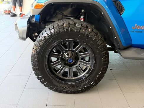 Used 2021 Jeep Gladiator Mojave w/ LED Lighting Group AWD/4WD image 4