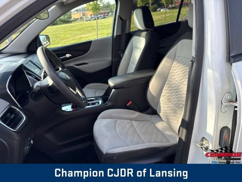 Used 2021 Chevrolet Equinox LS w/ LS Convenience Package FWD image 13