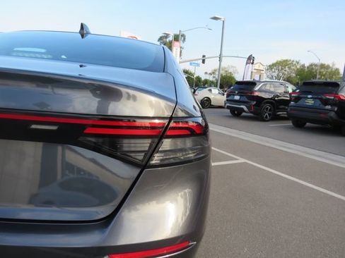 Used 2024 Honda Accord EX image 11