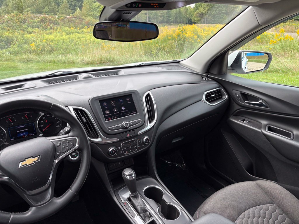 Used 2020 Chevrolet Equinox LT FWD image 43