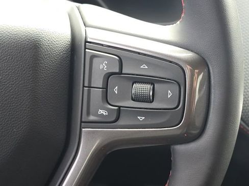 Used 2023 Chevrolet Suburban RST w/ Luxury Package image 34