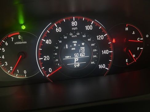 Used 2016 Honda Accord Sport image 19